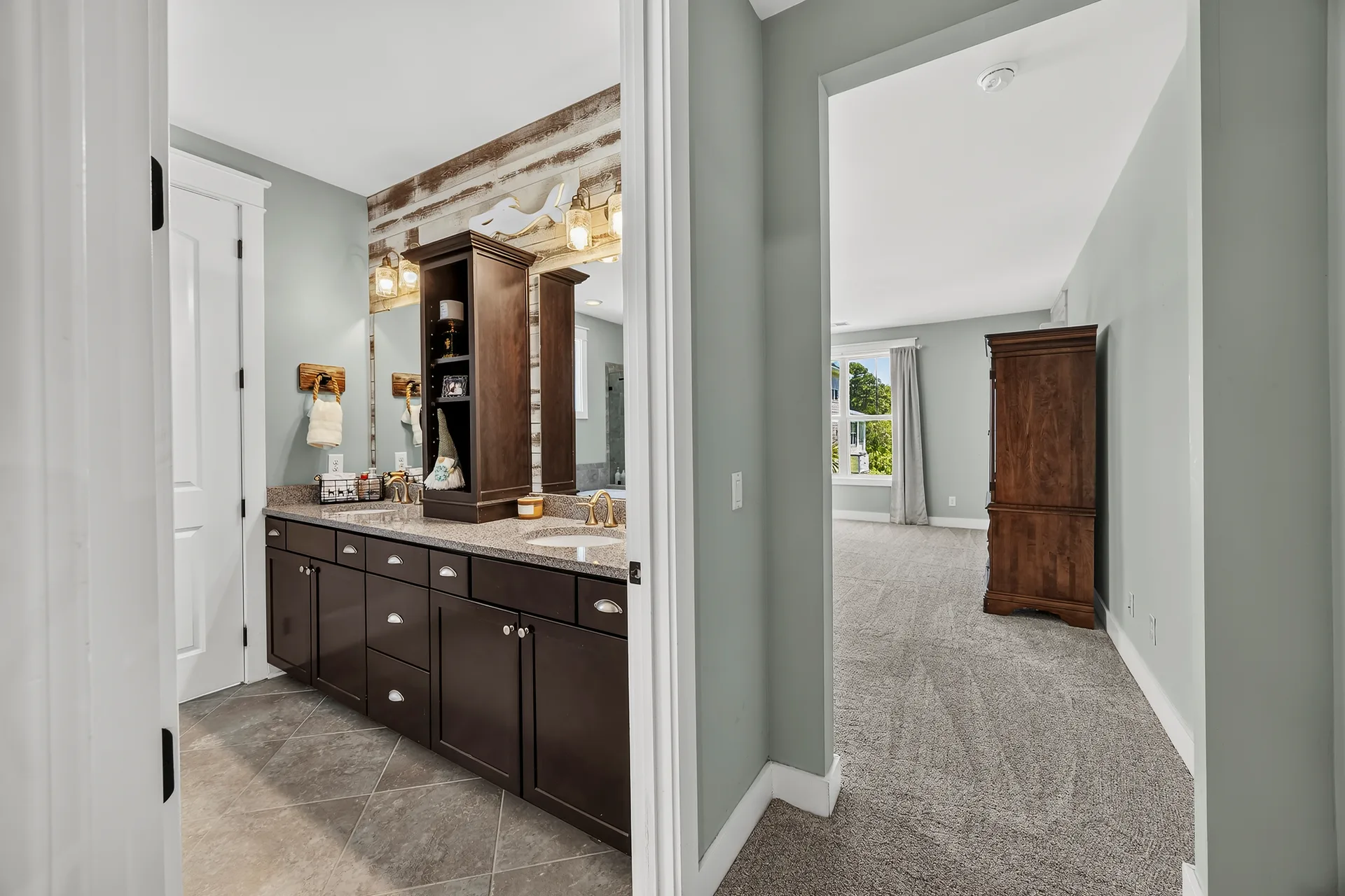 Bathroom Vanity at 32 Hackney Pony Lane, Hilton Head Island SC