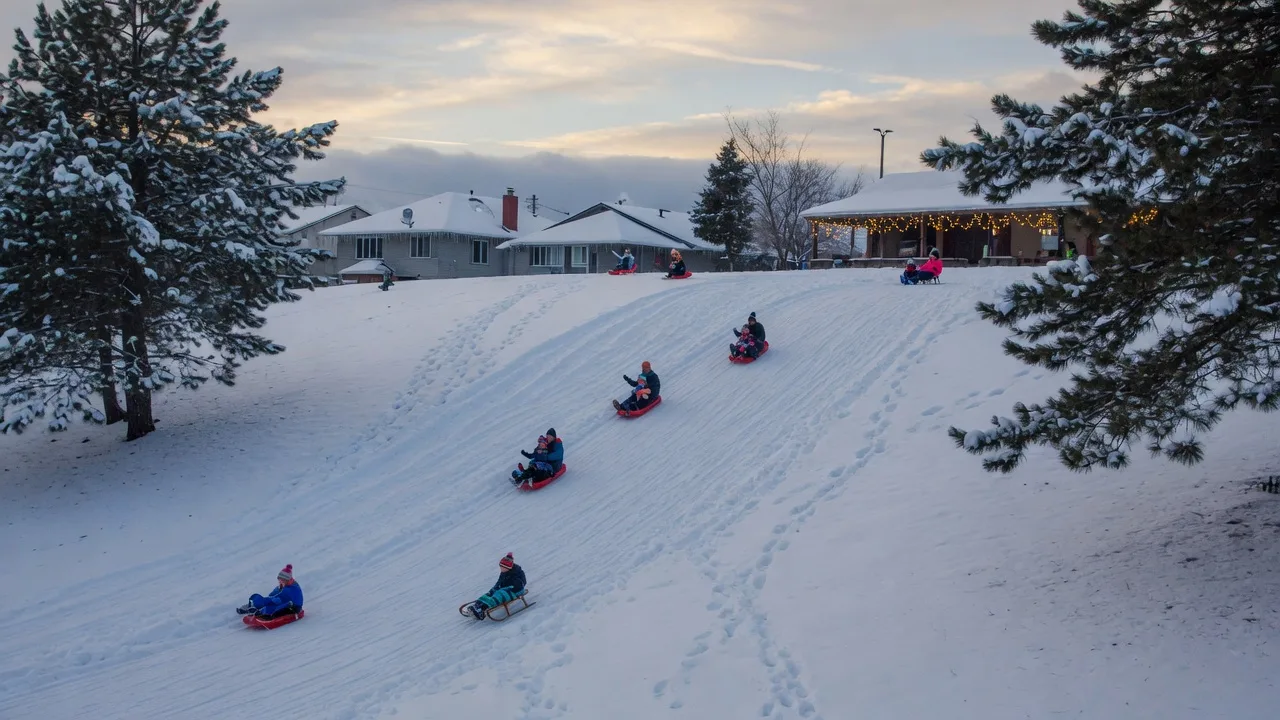 Best Winter Activities for Families in Hamilton, Ontario: 2026 Guide