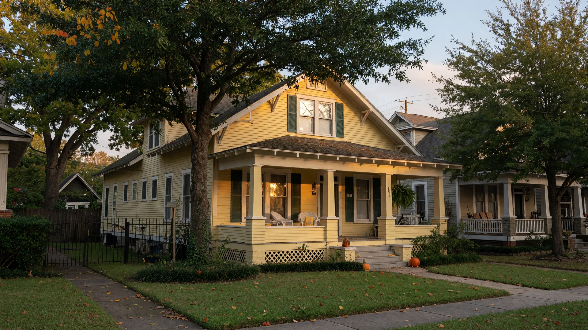 Fall Home Maintenance Checklist for Houston Heights and Inner Loop Homeowners: A 2026 Seasonal Guide