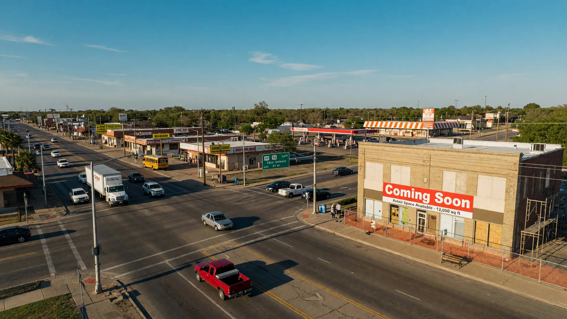 Busy commercial intersection at Lamar Avenue and Loop 286 in Paris Texas