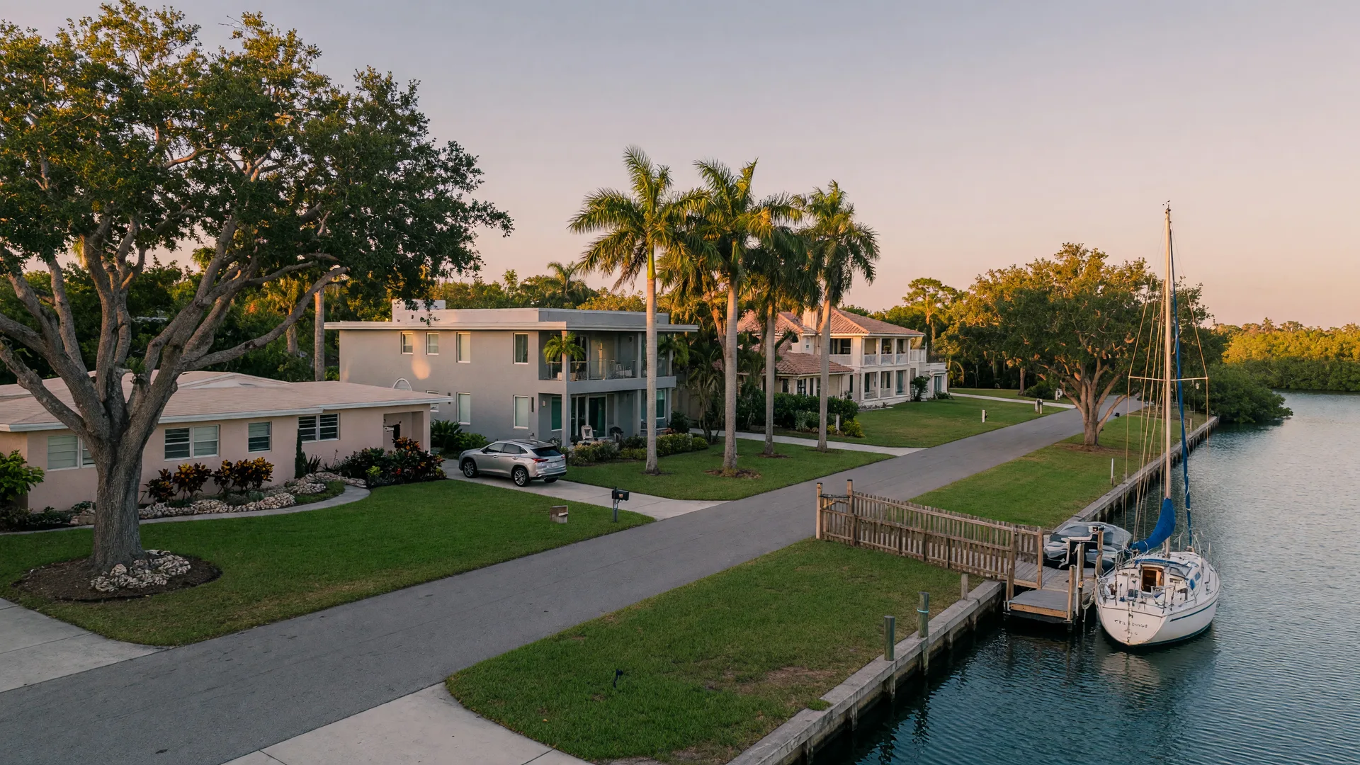 Harbor Acres: Sarasota's Bayfront Neighborhood That Keeps Setting Records