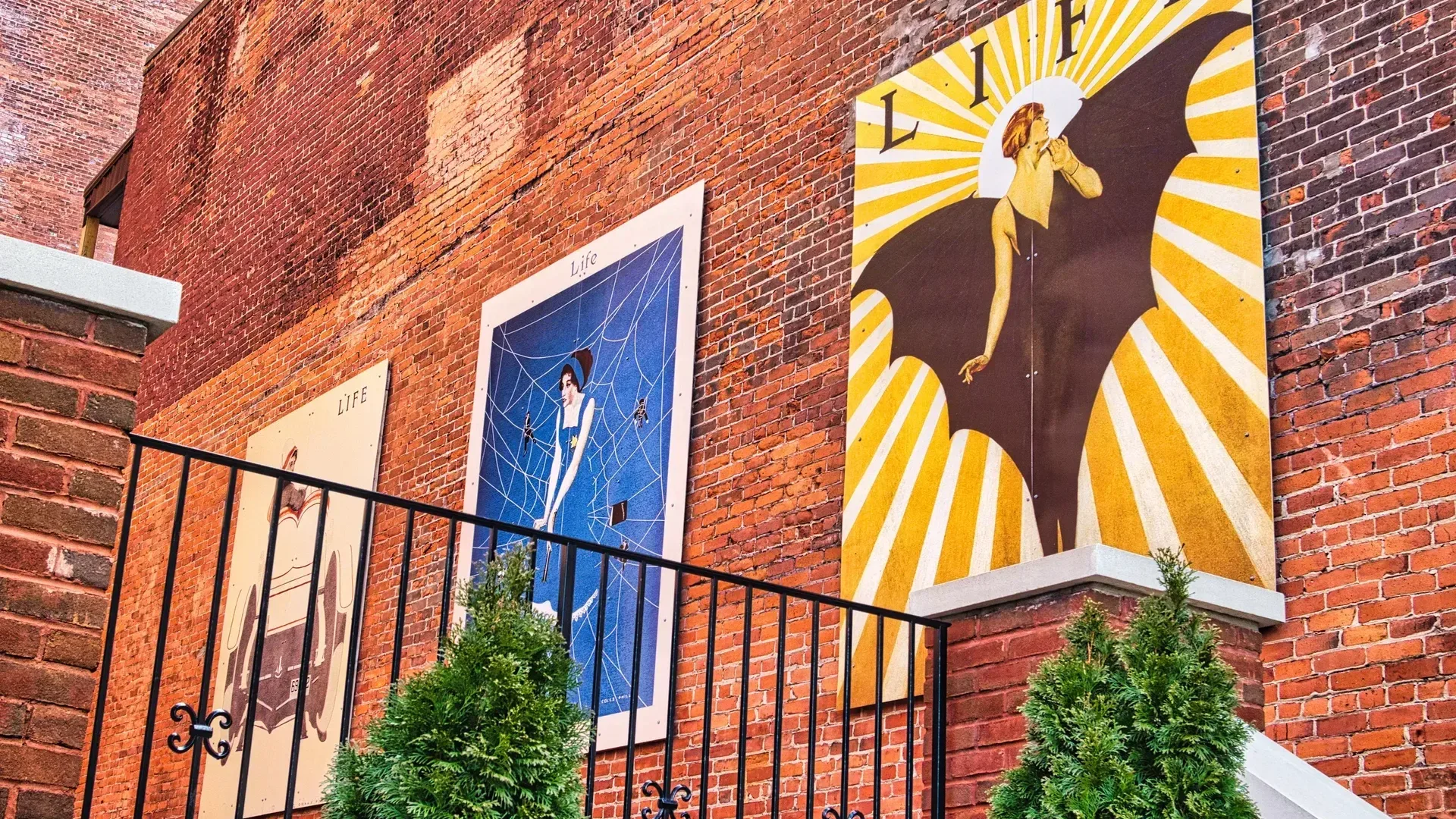 1930's style painted mural in Springfield Ohio USA