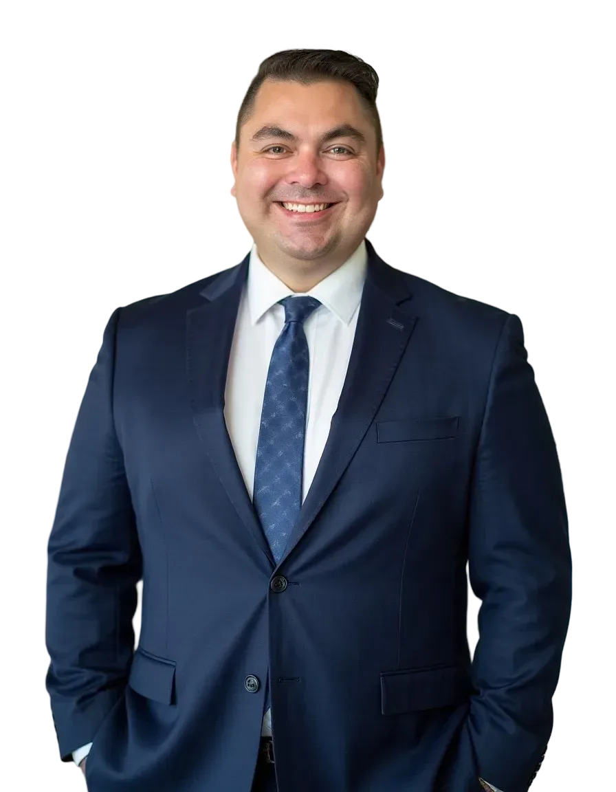 Efrain Reyes, Realtor with Coldwell Banker Realty in Orlando