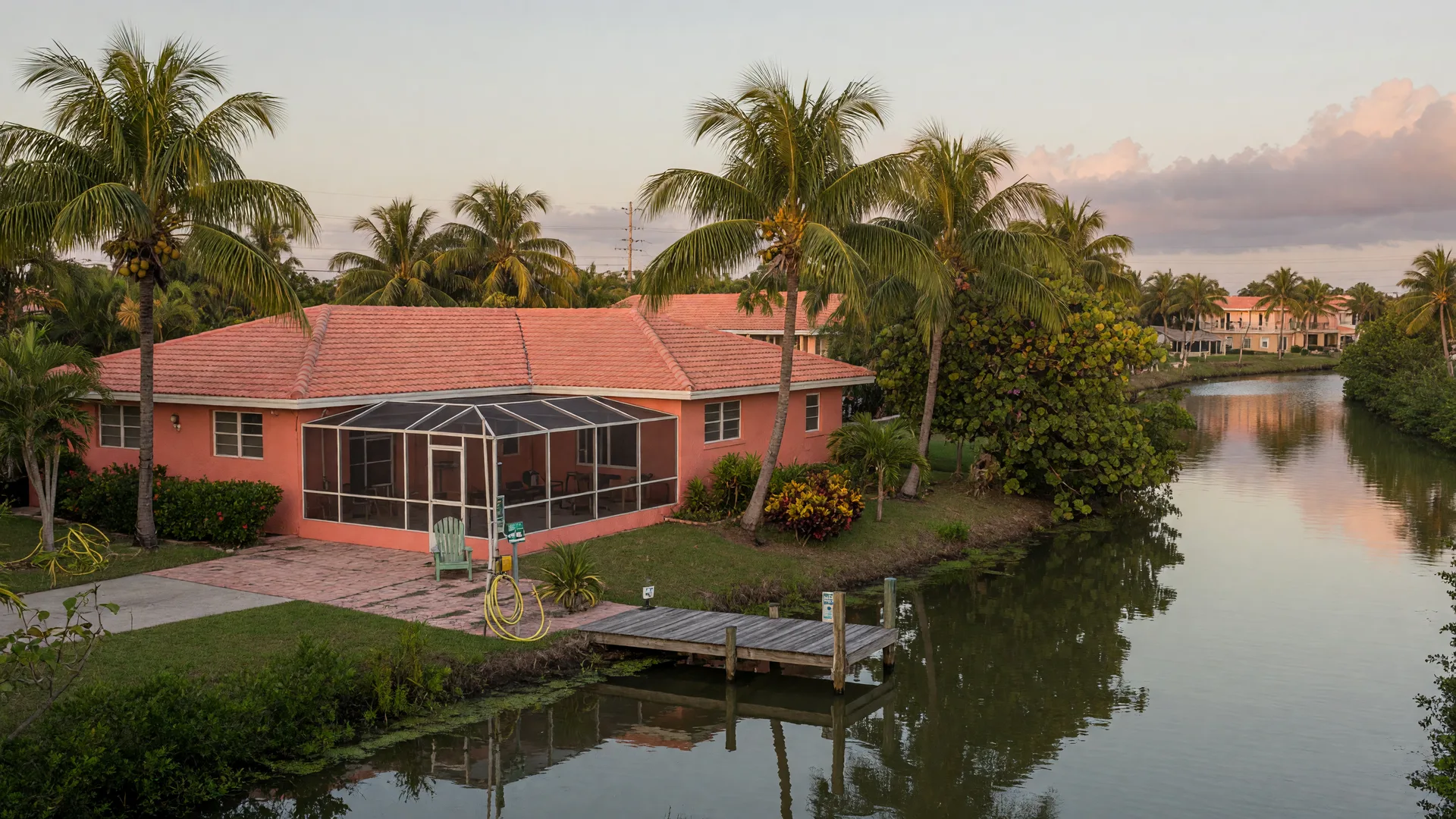 Flood Zones in Palm Beach County: What Downsizers Should Know Before Buying