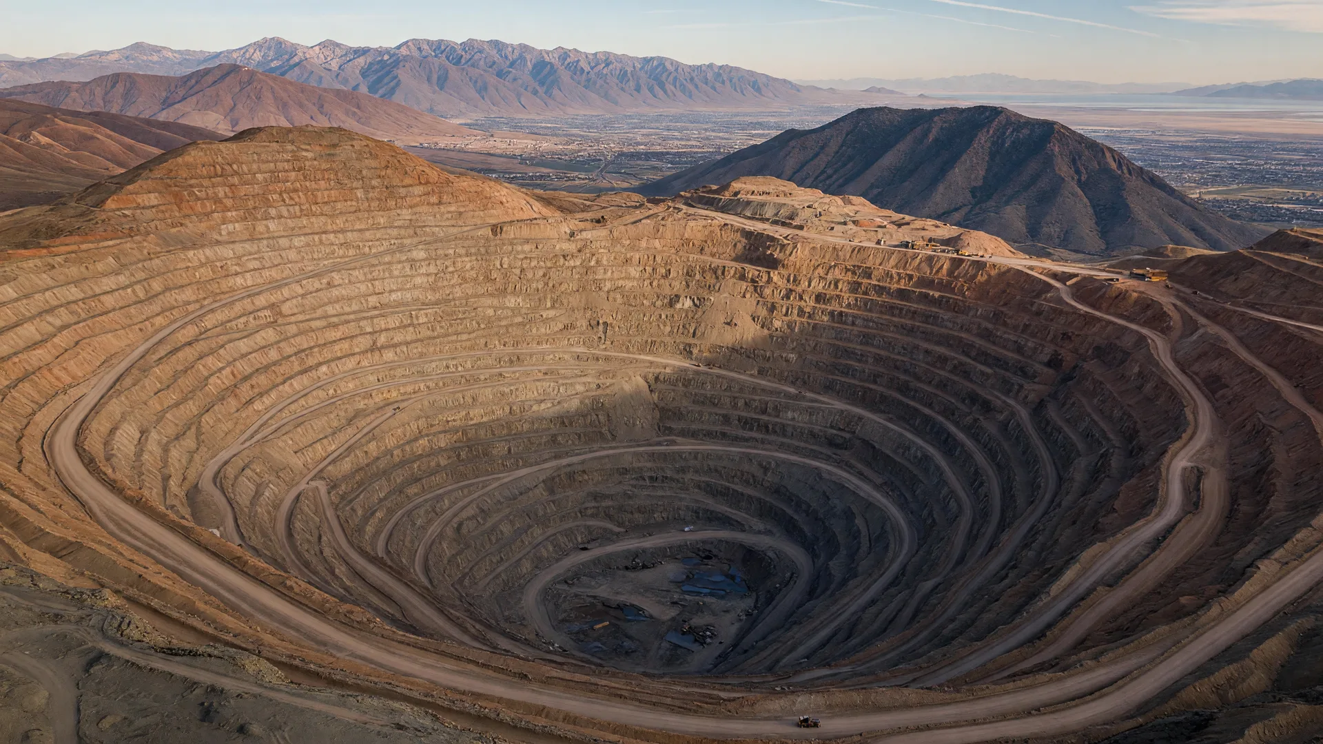 What Happens to Kennecott's Bingham Canyon Mine When the Mining Ends?