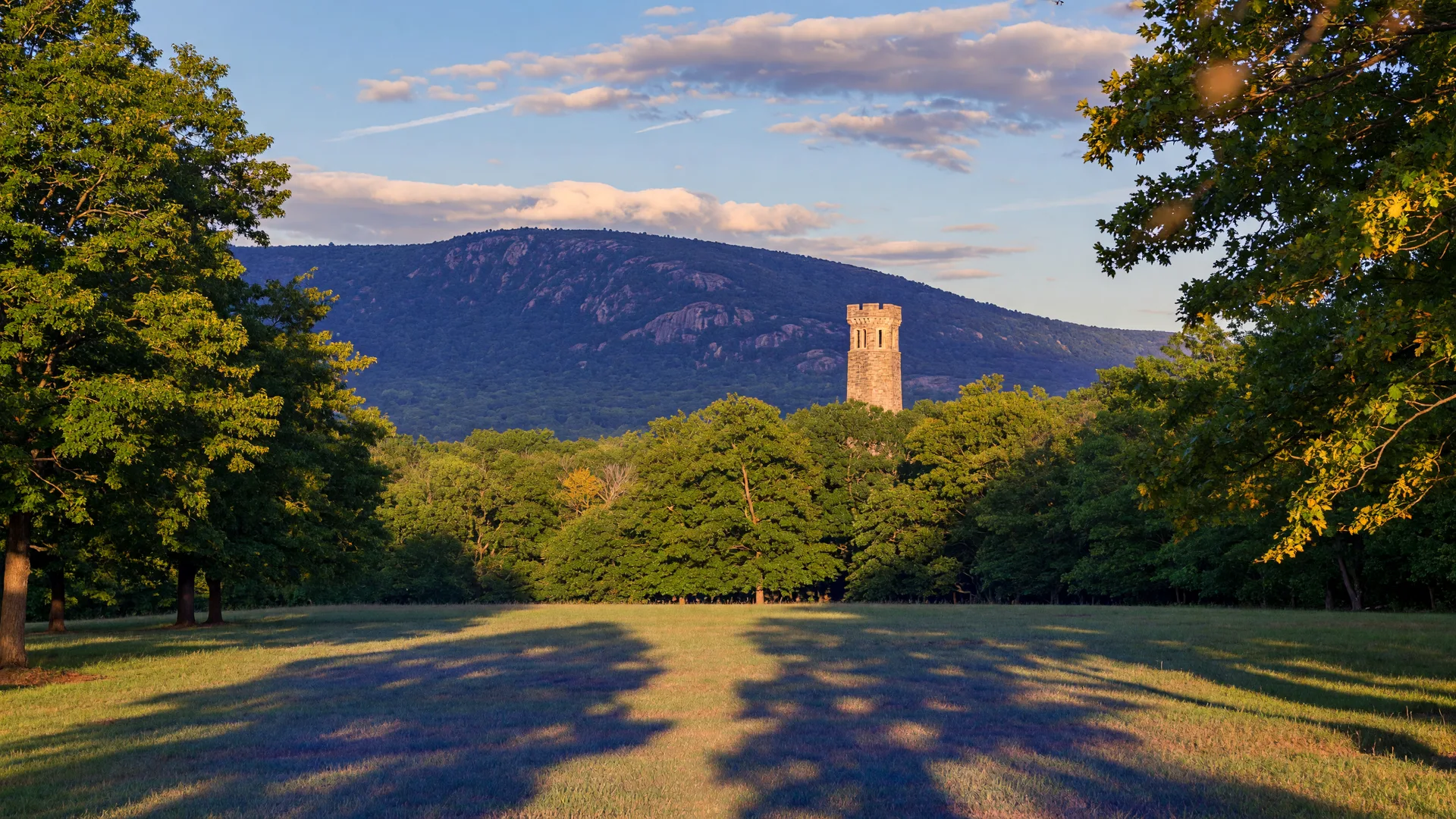 Neighborhood Spotlight: Hamden, Connecticut — Sleeping Giant Country