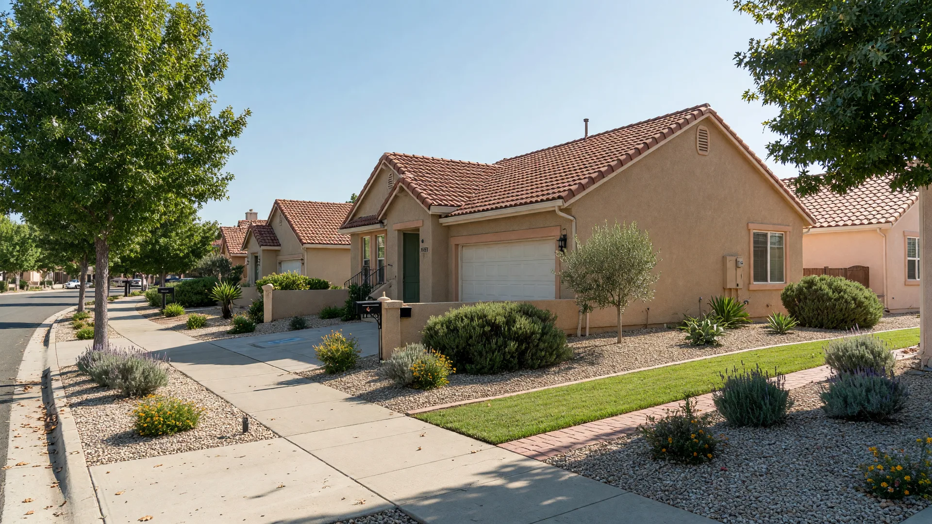 A single-story stucco home in a 55+ active-adult community in Folsom, California