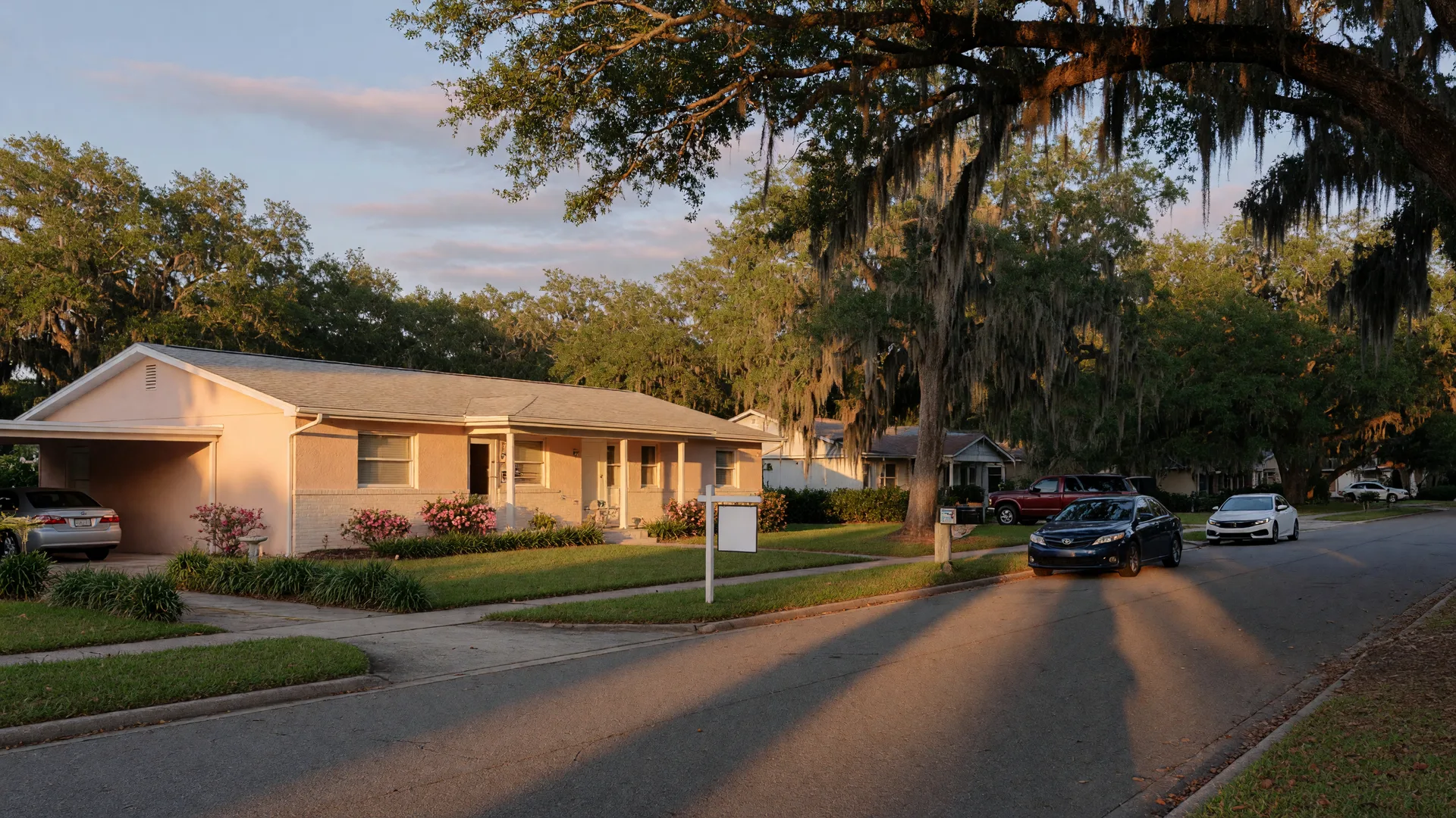 Mortgage Rates Average 6.95%, Their Highest in Over a Year. What NE Florida Buyers Should Know