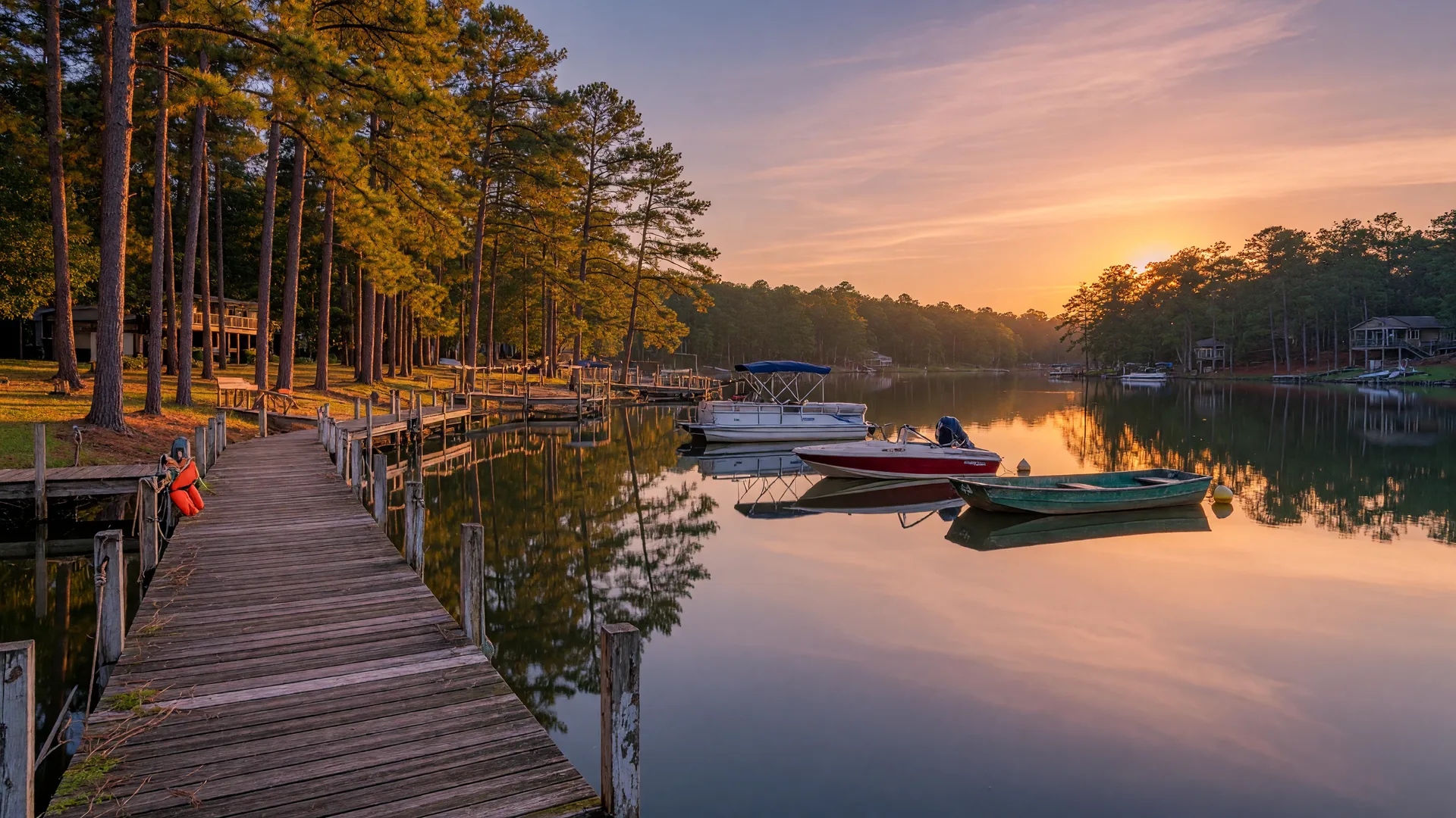 Late Summer & Early Fall 2026: Lake Norman & Charlotte Guide