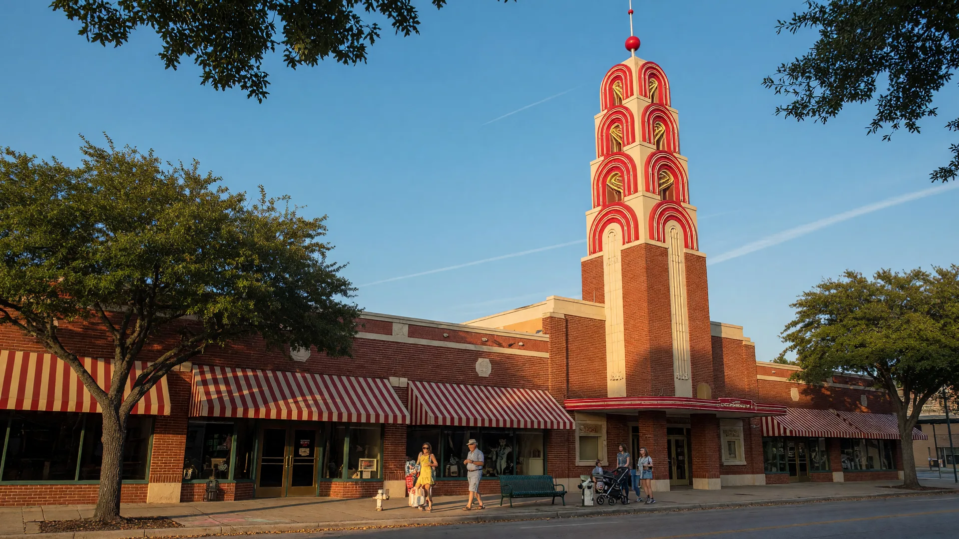 Homes and streetscapes in Lakewood, Texas