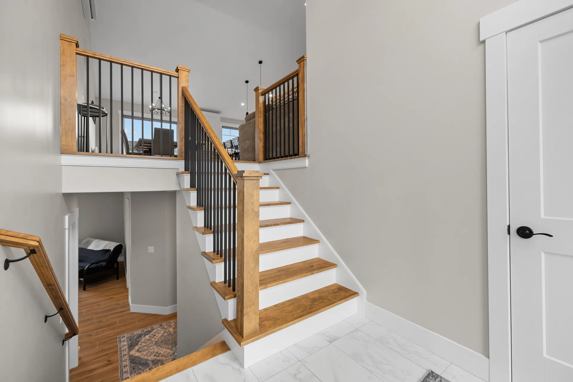 Entryway staircase
