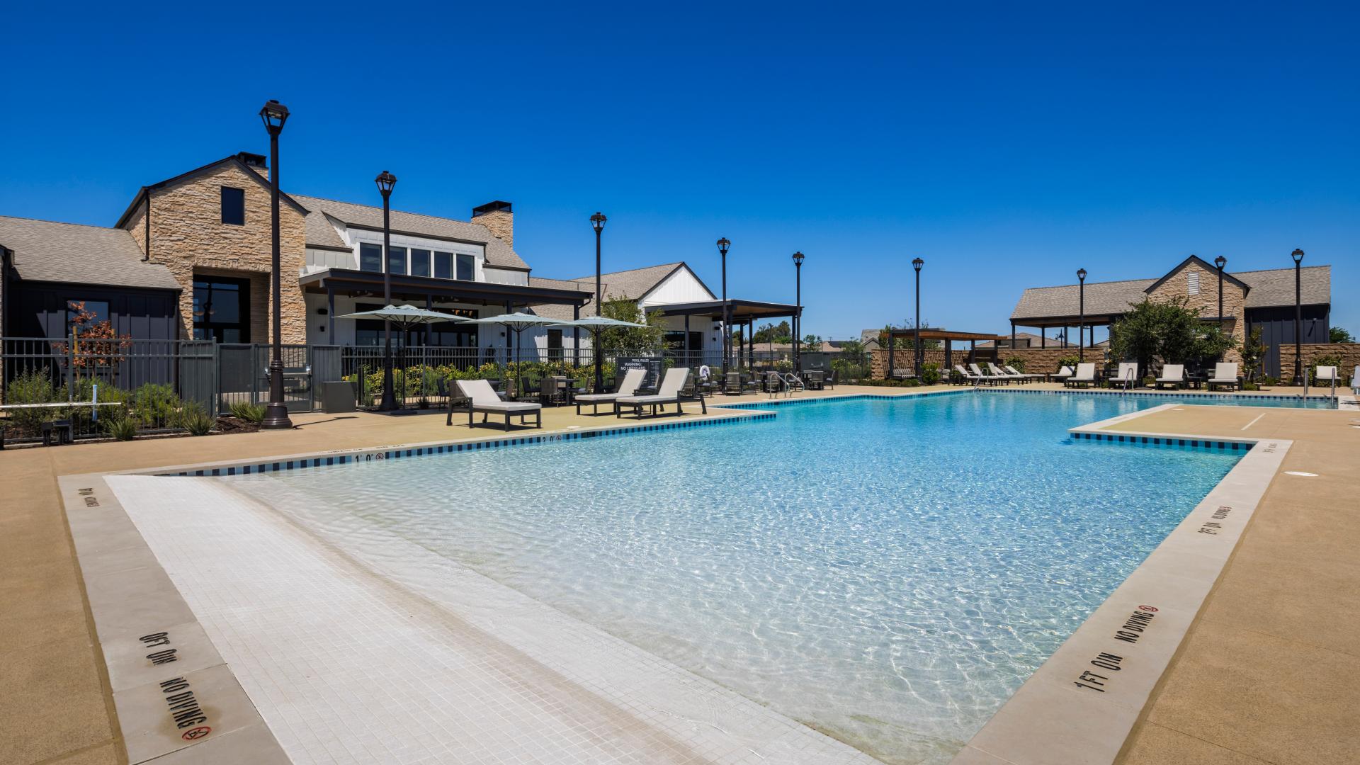 The outdoor pool at Regency at Tracy Lakes in Tracy, California