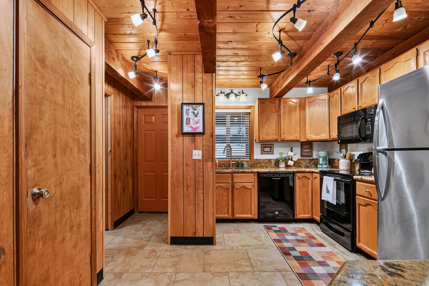 Terrace Lakes Cabin vacation rental photo 9