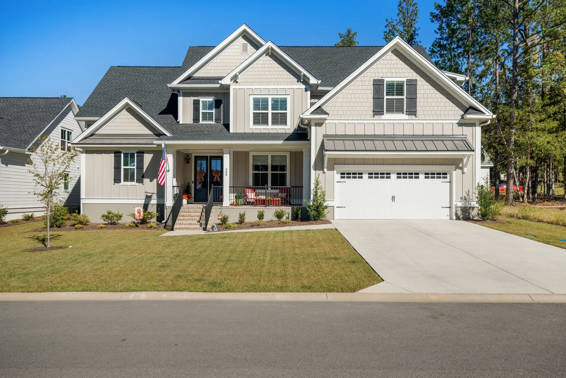 Front exterior of home at 908 Salisbury Ct, Chapin SC