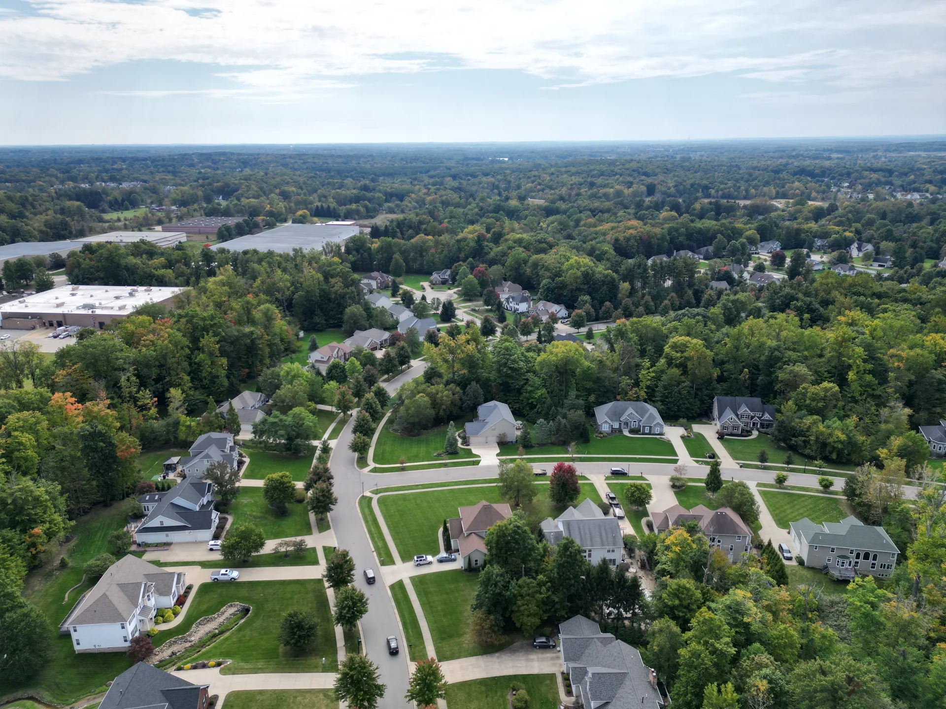 Aerial view of 1225 River Run Dr and the surrounding Lake Forest Estates neighborhood