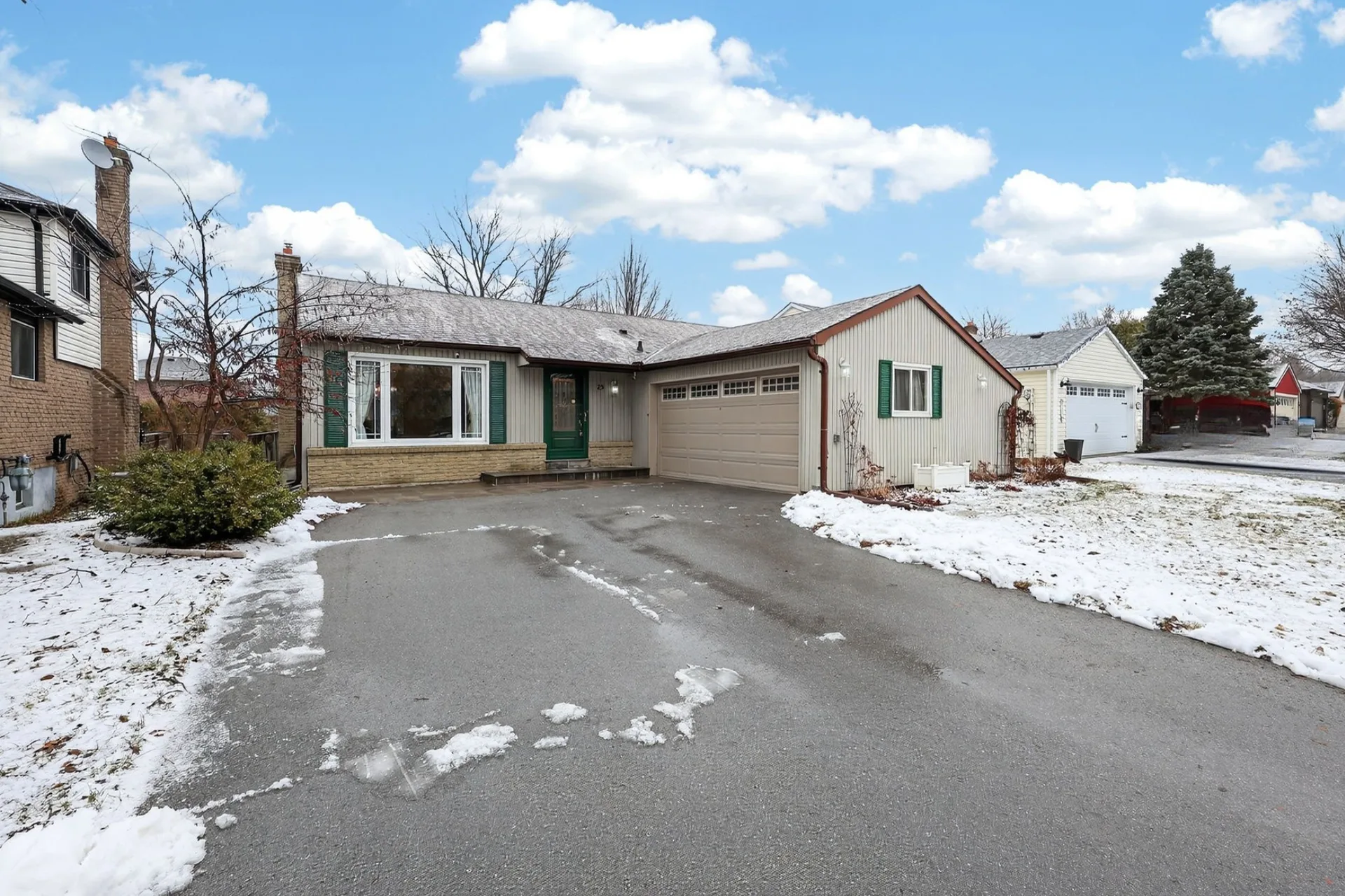Sold property at 29 Red Mills Dr in Holland Landing — East Gwillimbury