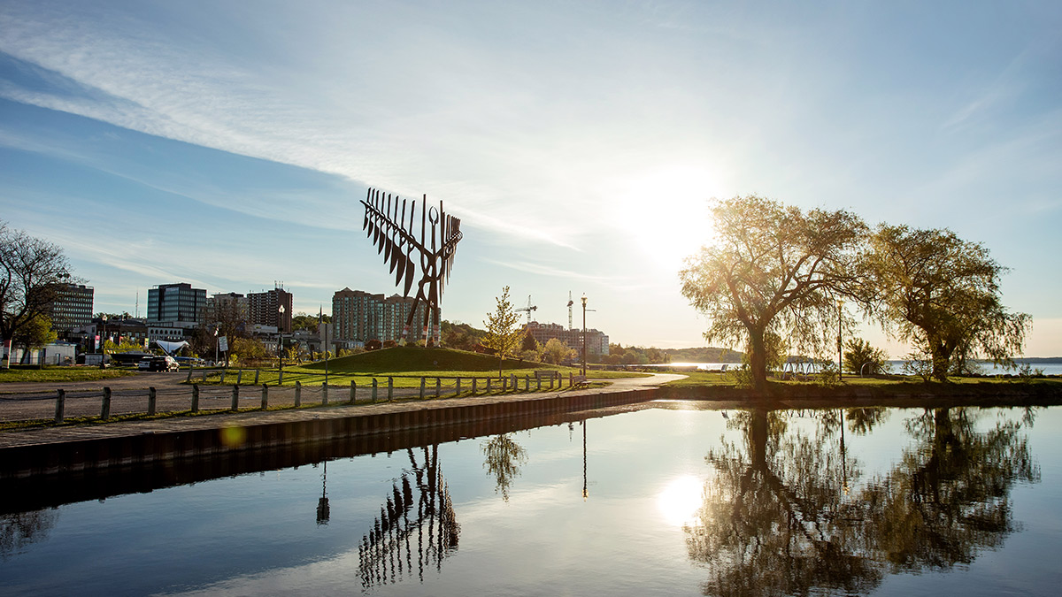 Barrie waterfront along Kempenfelt Bay
