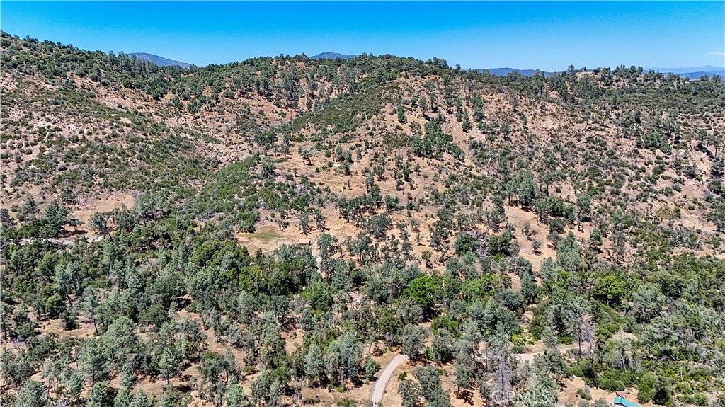 Landscape of the agricultural-zoned acreage in Mariposa County