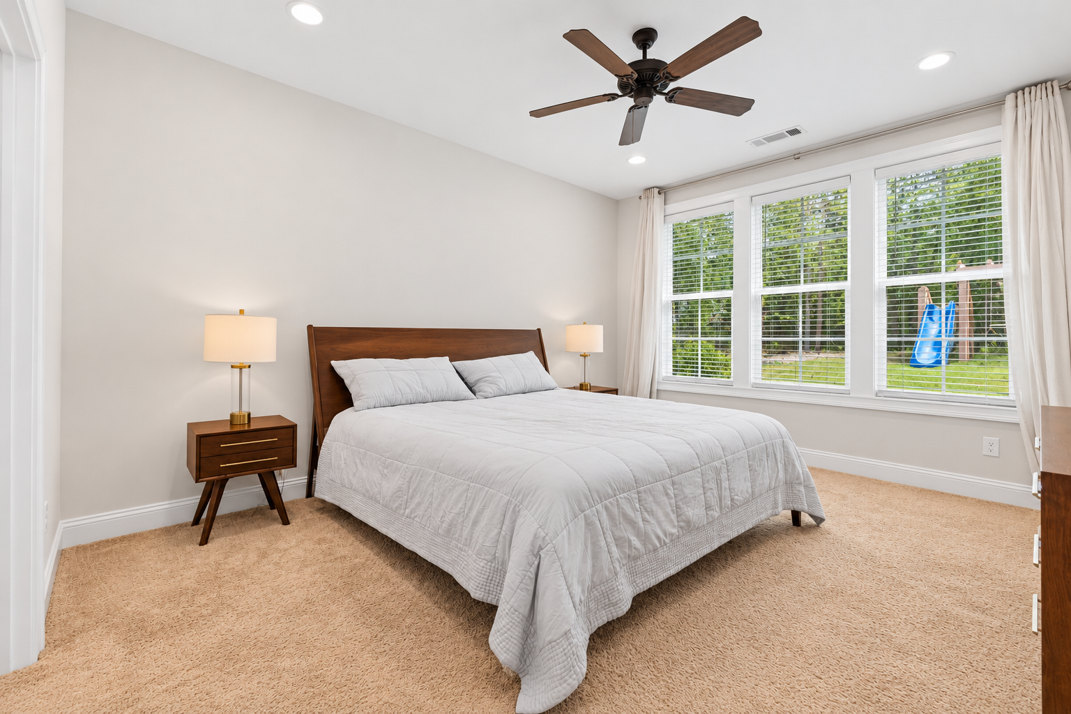 Bright mid-century modern bedroom at 1537 Dartmouth Dr, Auburn AL