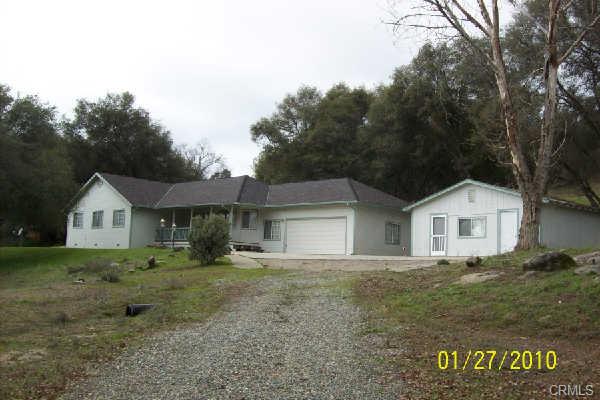 43326 Leach Road, Ahwahnee, CA 93601, sold property