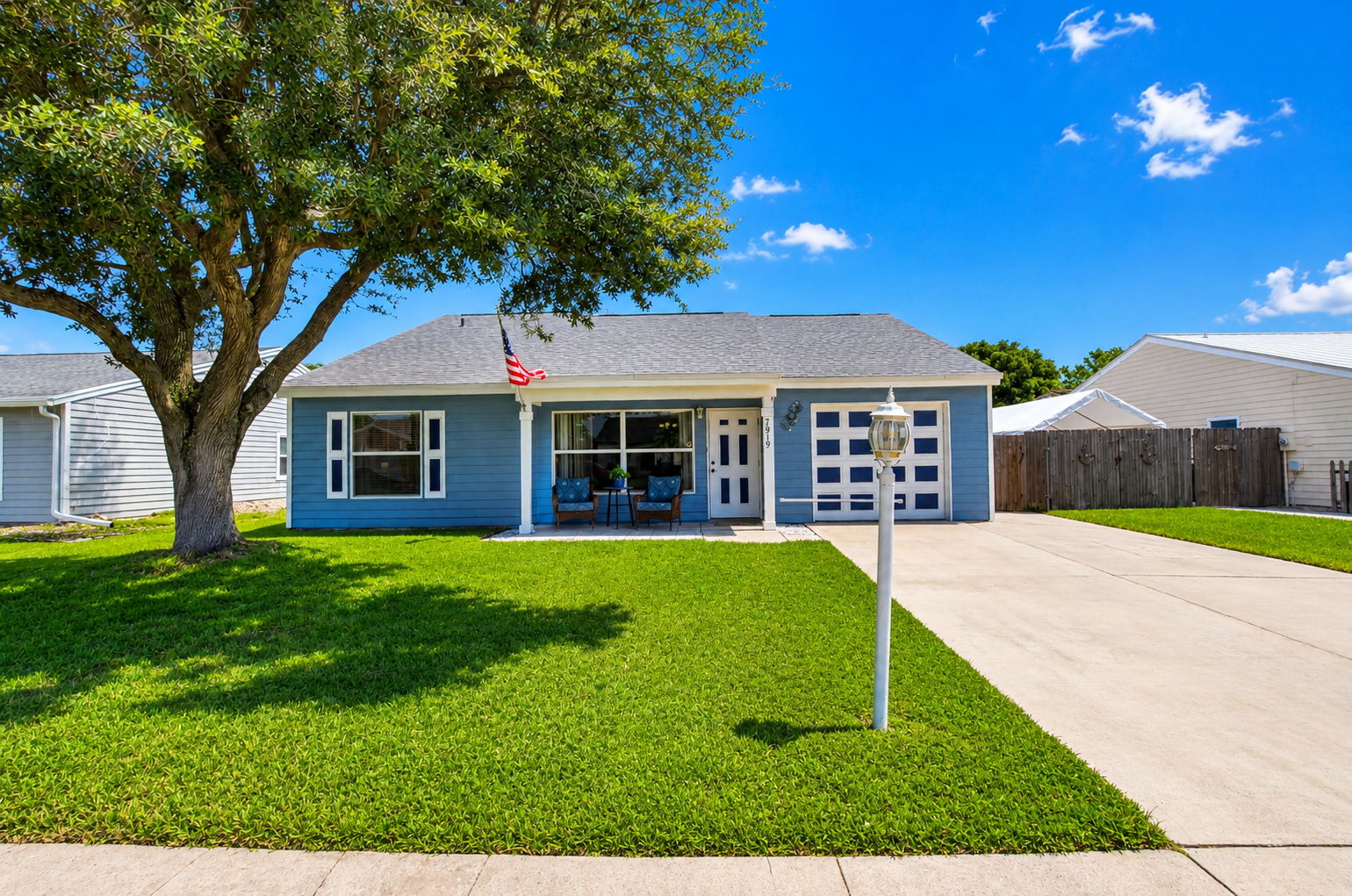 Just Listed: Move-In Ready Pool Home in Lake Worth at $470,000