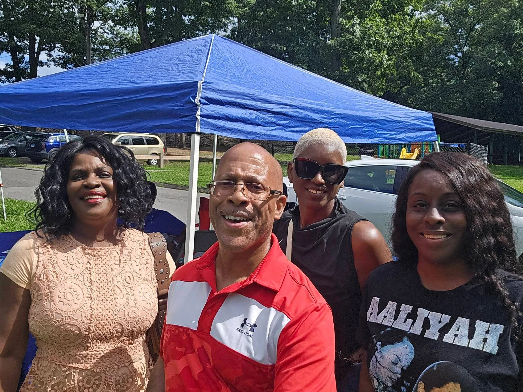 Robin Gibbs and friends at the 2026 West Haven Old School Reunion Cookout.