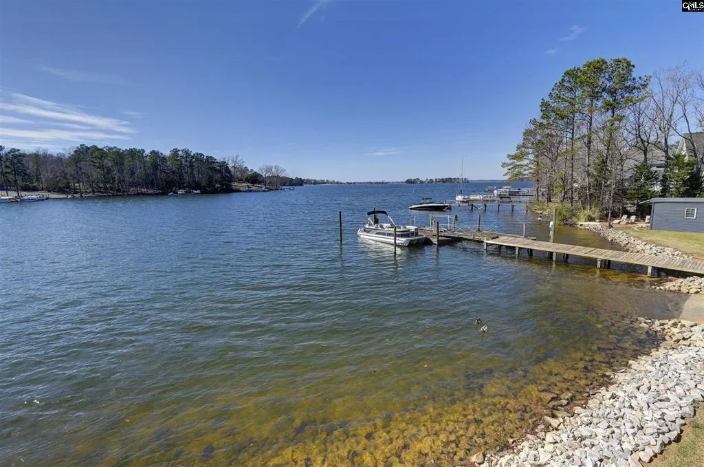 Lake Murray photograph for the Which Side of Lake Murray Should You Buy On? blog post