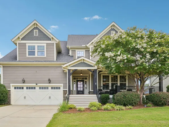 Home in Morgan Park neighborhood in Holly Springs, NC