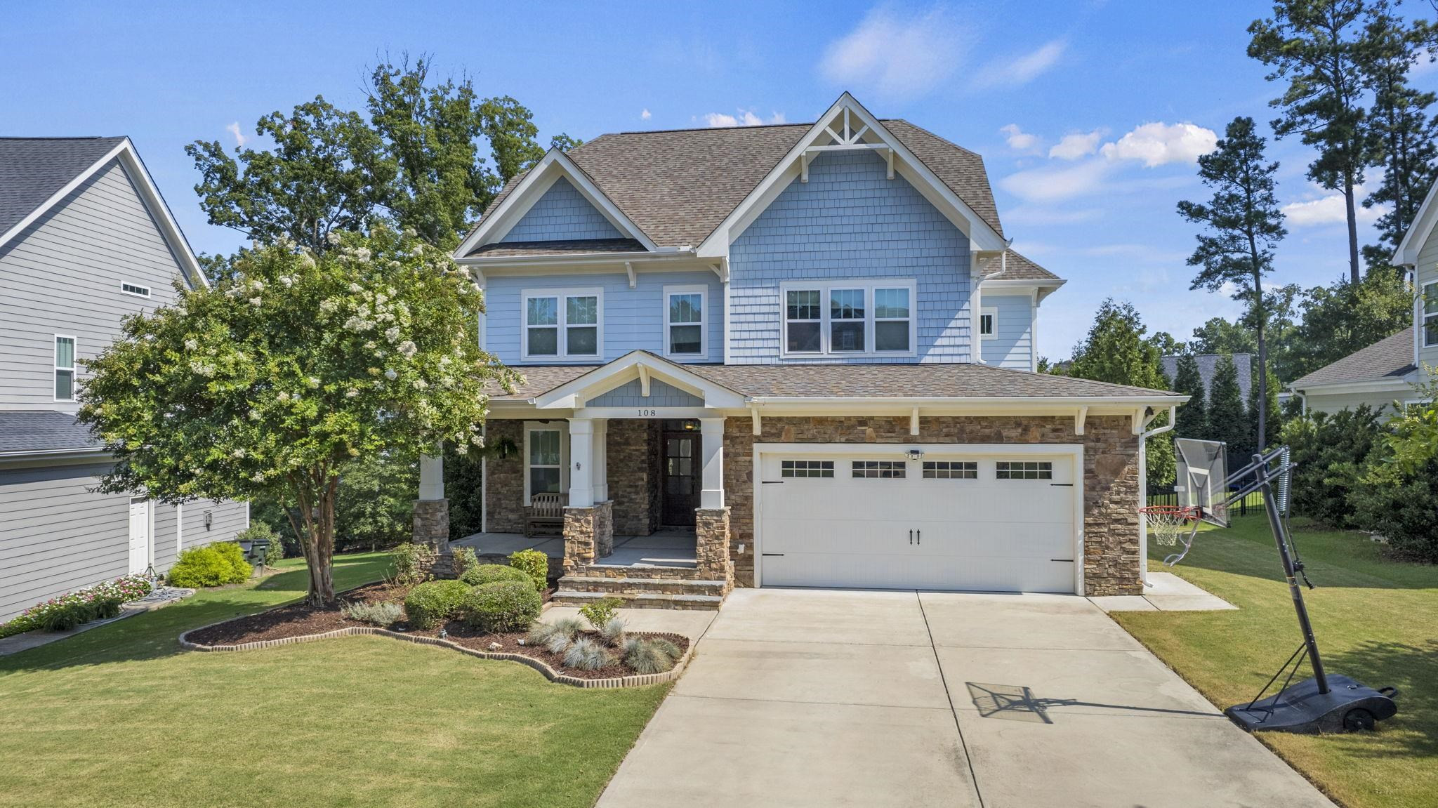 Home in Holly Glen neighborhood in Holly Springs, NC