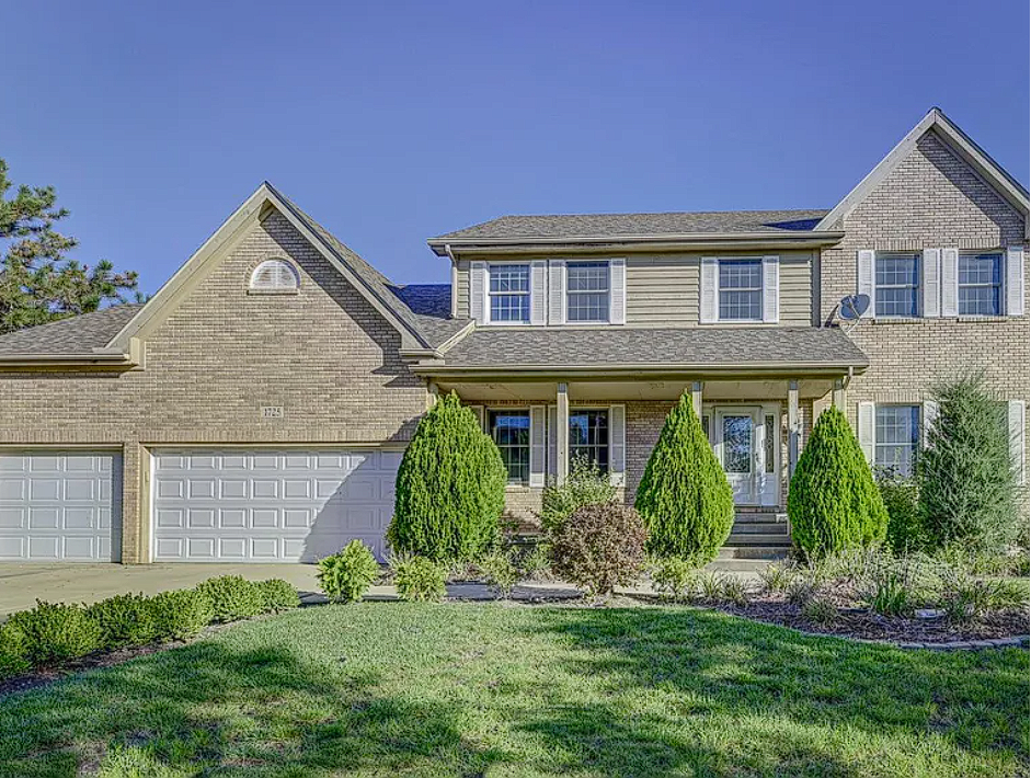 1725 Timberwood Ln, Munster, IN - Sold listing