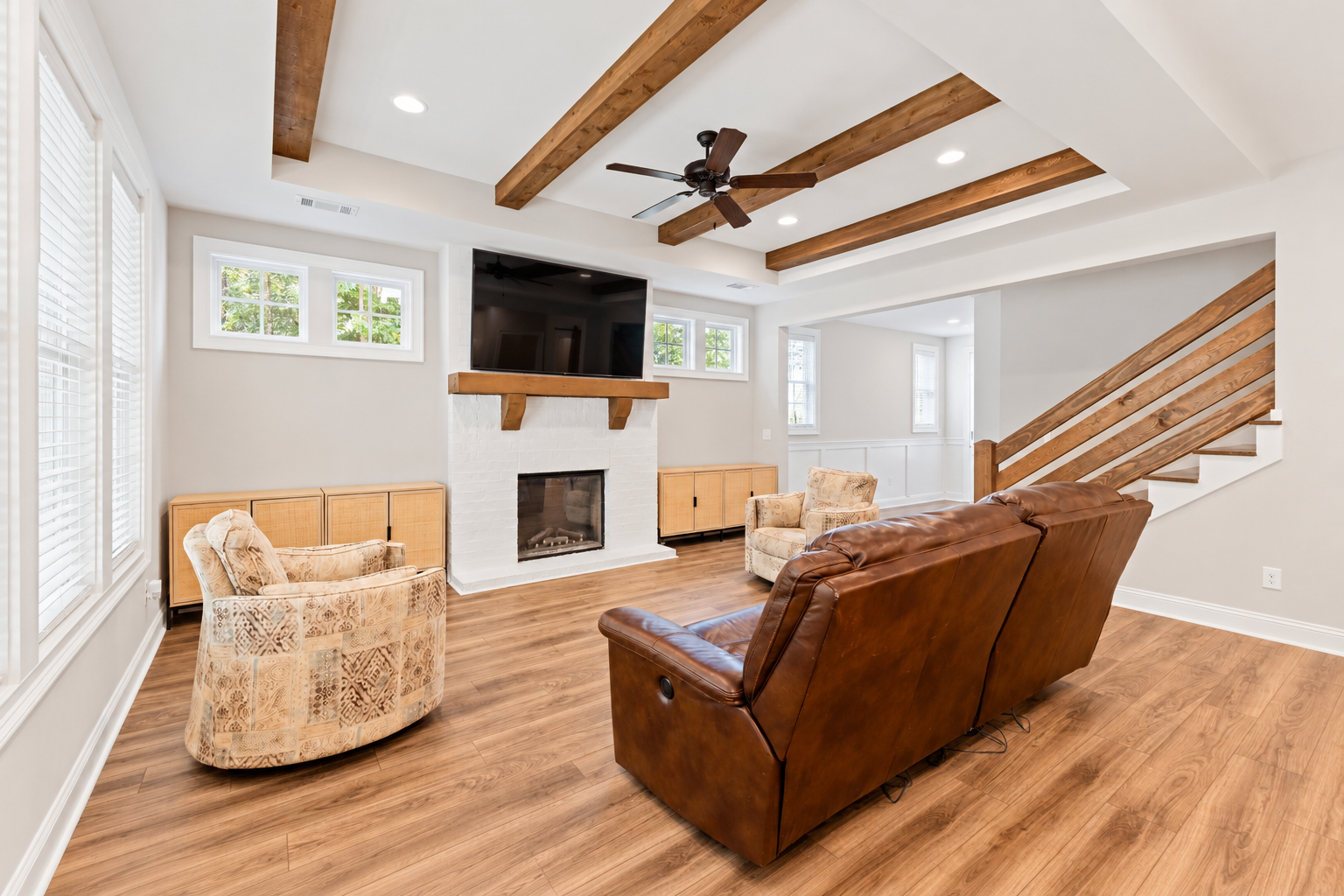 Bright contemporary farmhouse living room at 1537 Dartmouth Dr, Auburn AL