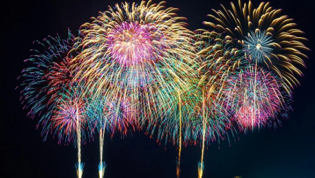 Vibrant 4th of July fireworks exploding over the Lehigh Valley