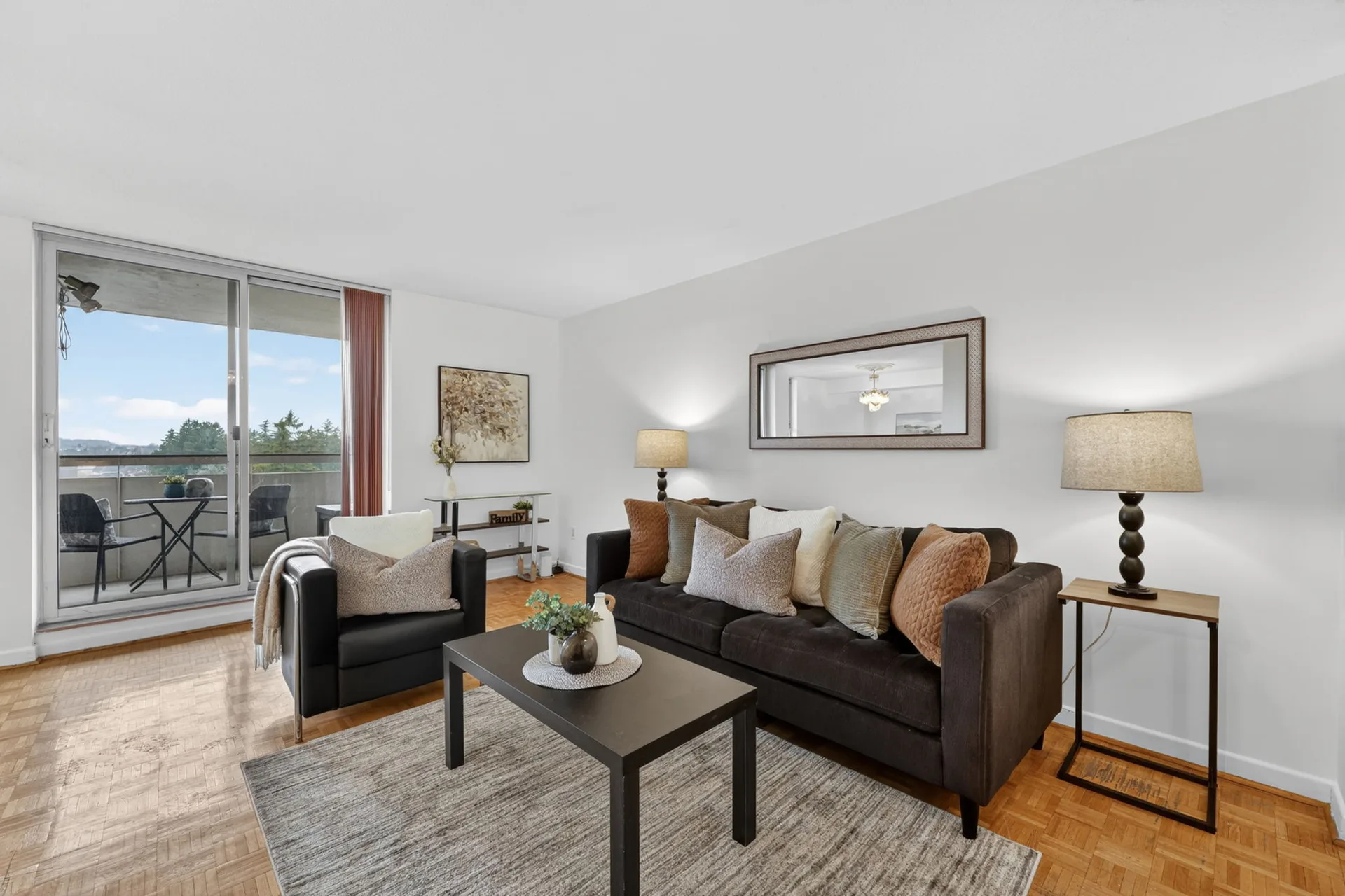 Sold property at 80 Inverlochy Blvd #901 in Markham