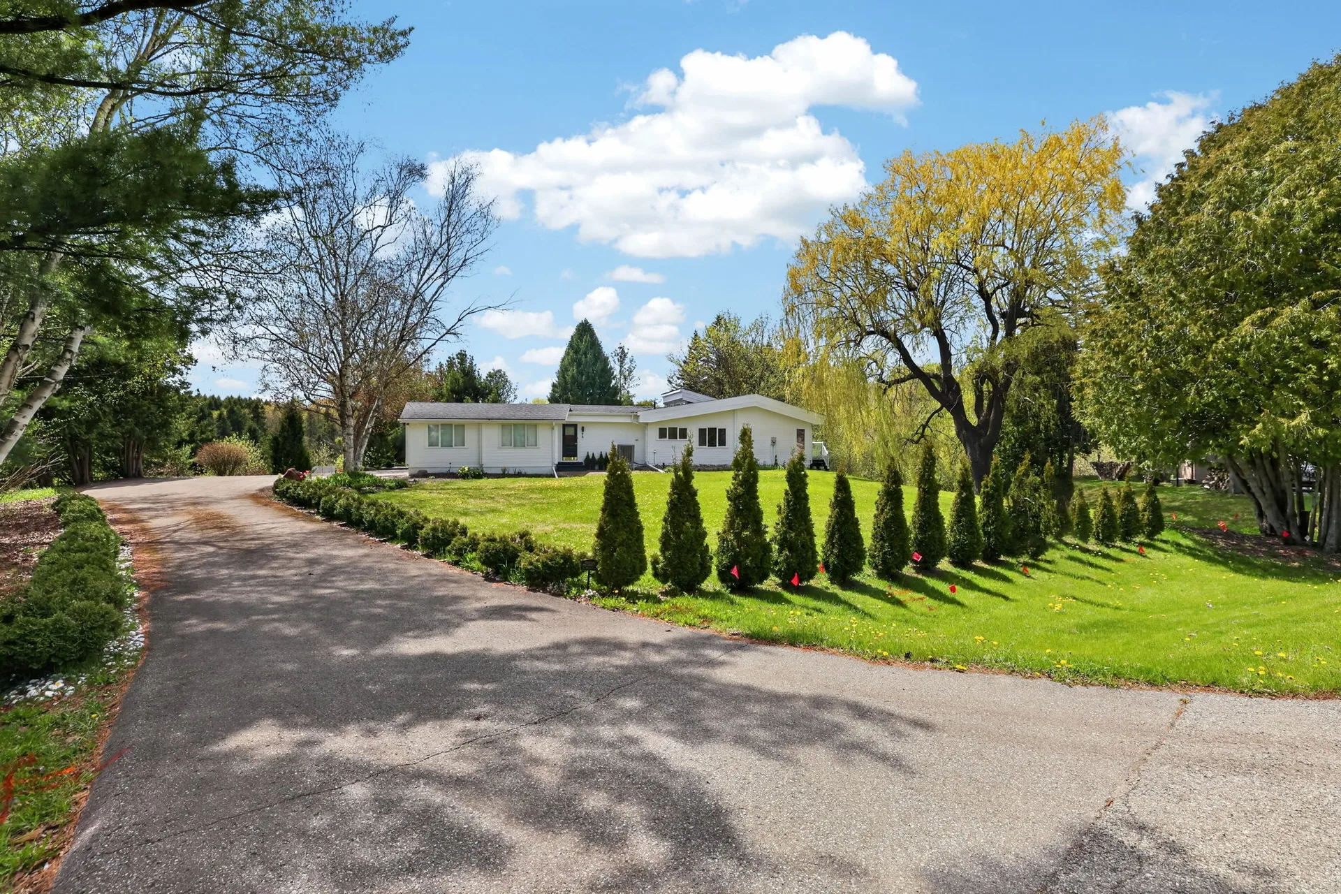 Sold property at 26 Orchard Crt in Mount Albert — East Gwillimbury