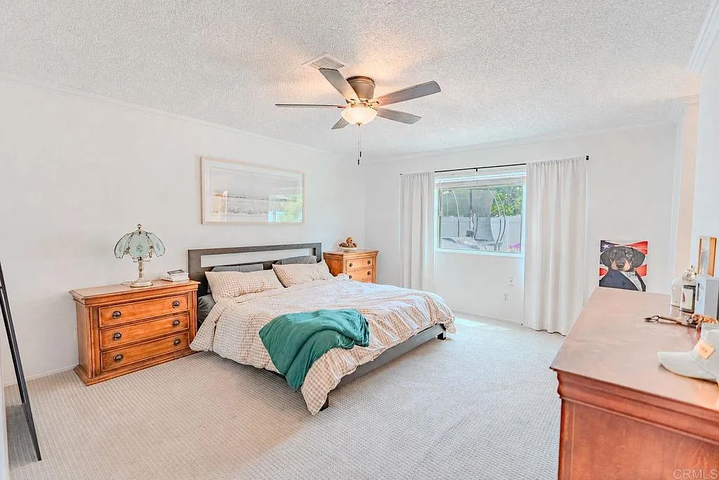 1165 E Ln, Imperial Beach, CA 91932, property photo 5 of 19