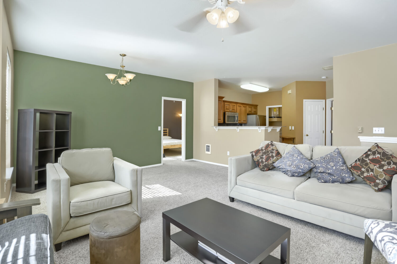 Photo 8 of 25 at 1231 NE Horizon Loop #209, Hillsboro, OR