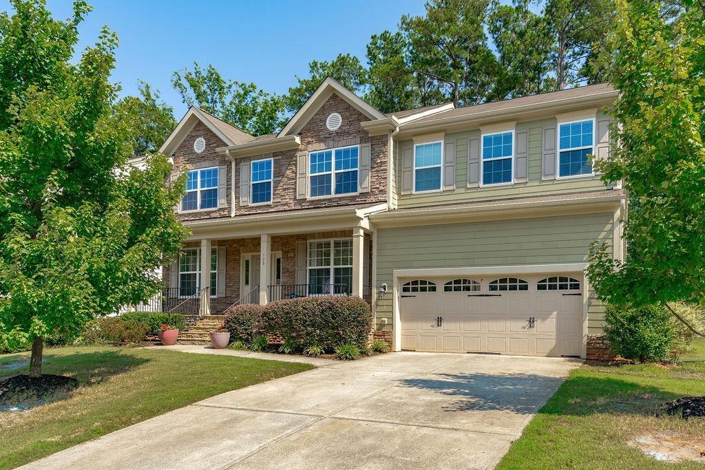 Home in Brook Manor neighborhood in Holly Springs, NC