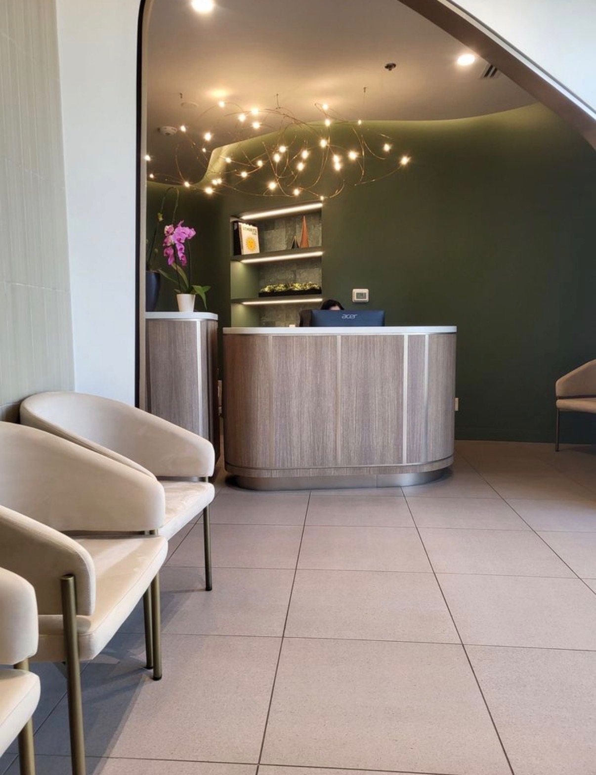Modern reception area at Springs Dental in Summerlin — bright, welcoming, and elegantly designed