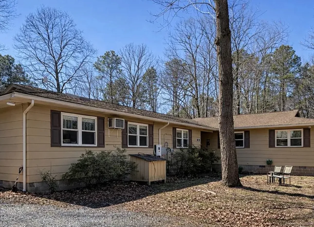 13825 Mountain View Drive, Spotsylvania VA — a rambler on 5+ acres with Barbara Jennings, eXp Realty