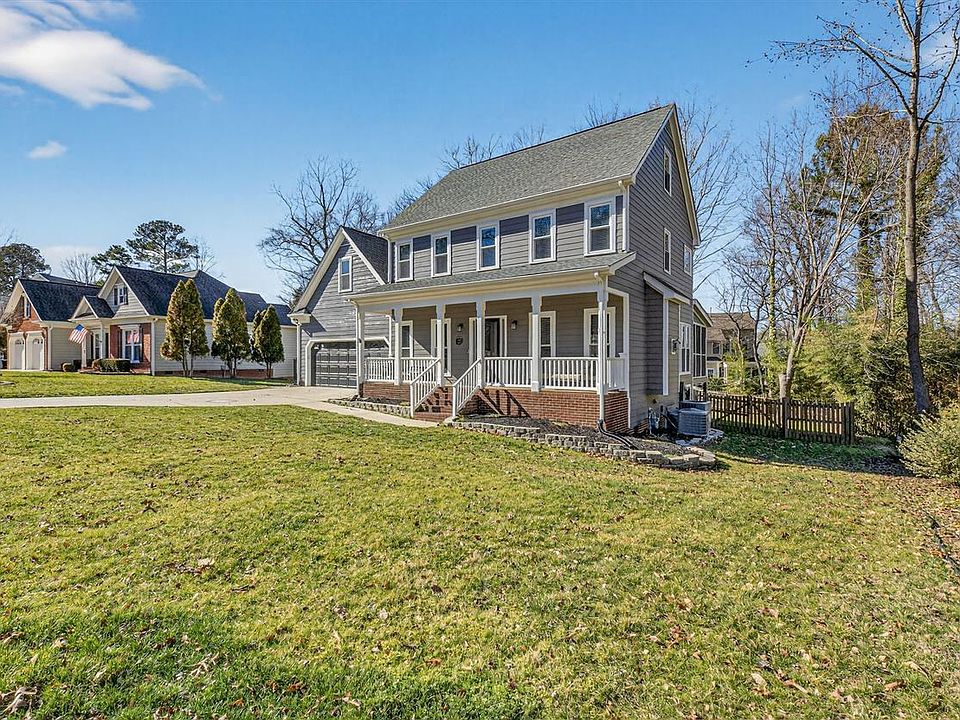 Home in Oak Hall neighborhood in Holly Springs, NC