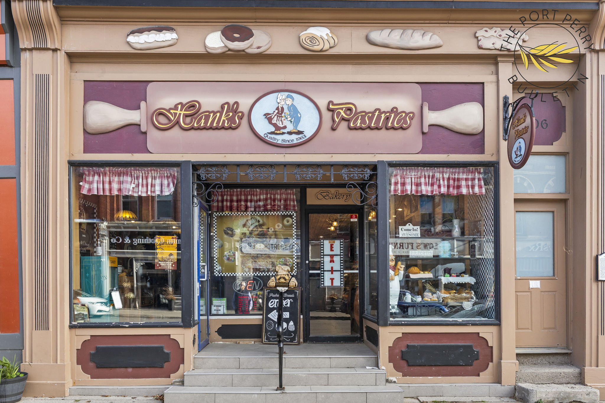 Hank's Pastries storefront in Port Perry