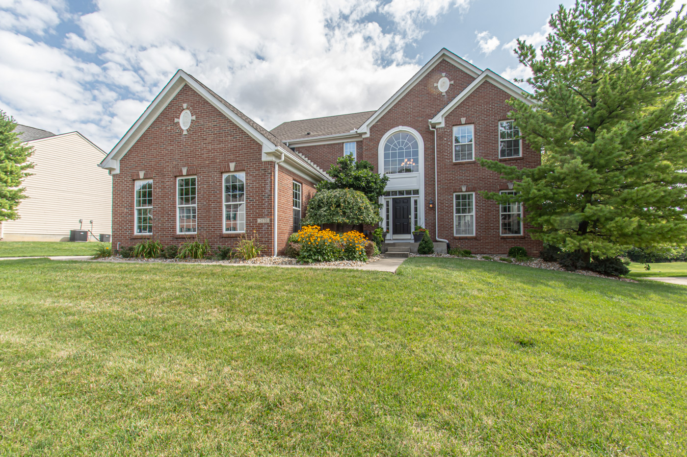 Just 10 Minutes from WPAFB — This Beavercreek Home Is Built for Military Families