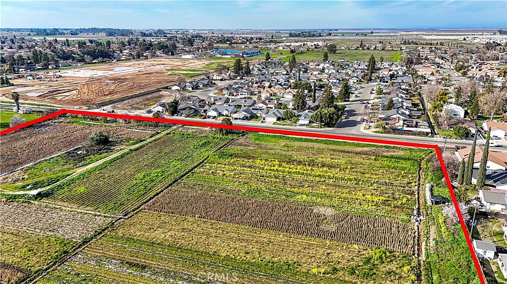Final overview of the 24.5-acre parcel at 2577 Lobo Ave Merced