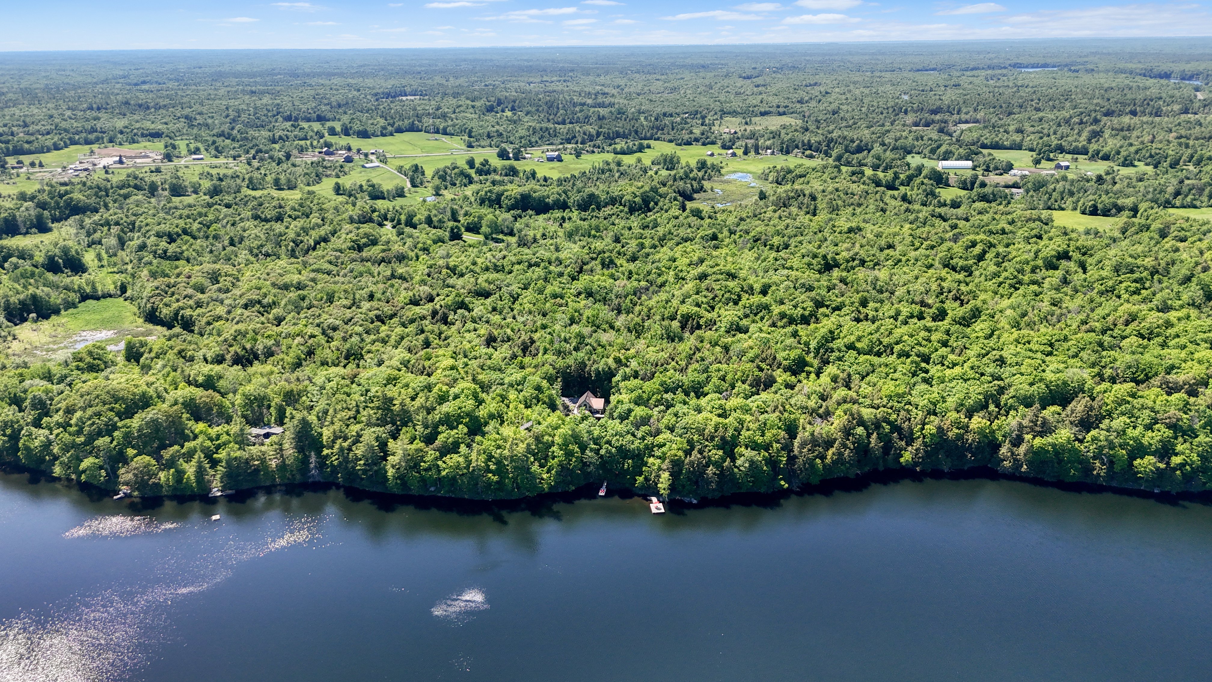 1210 Richard Brannigan Trail - Chalet-Style Home in Frontenac Centre