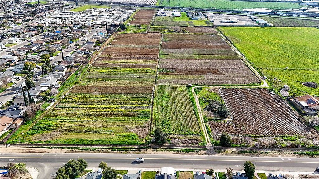 Aerial perspective of the property showing its proximity to Highway 99