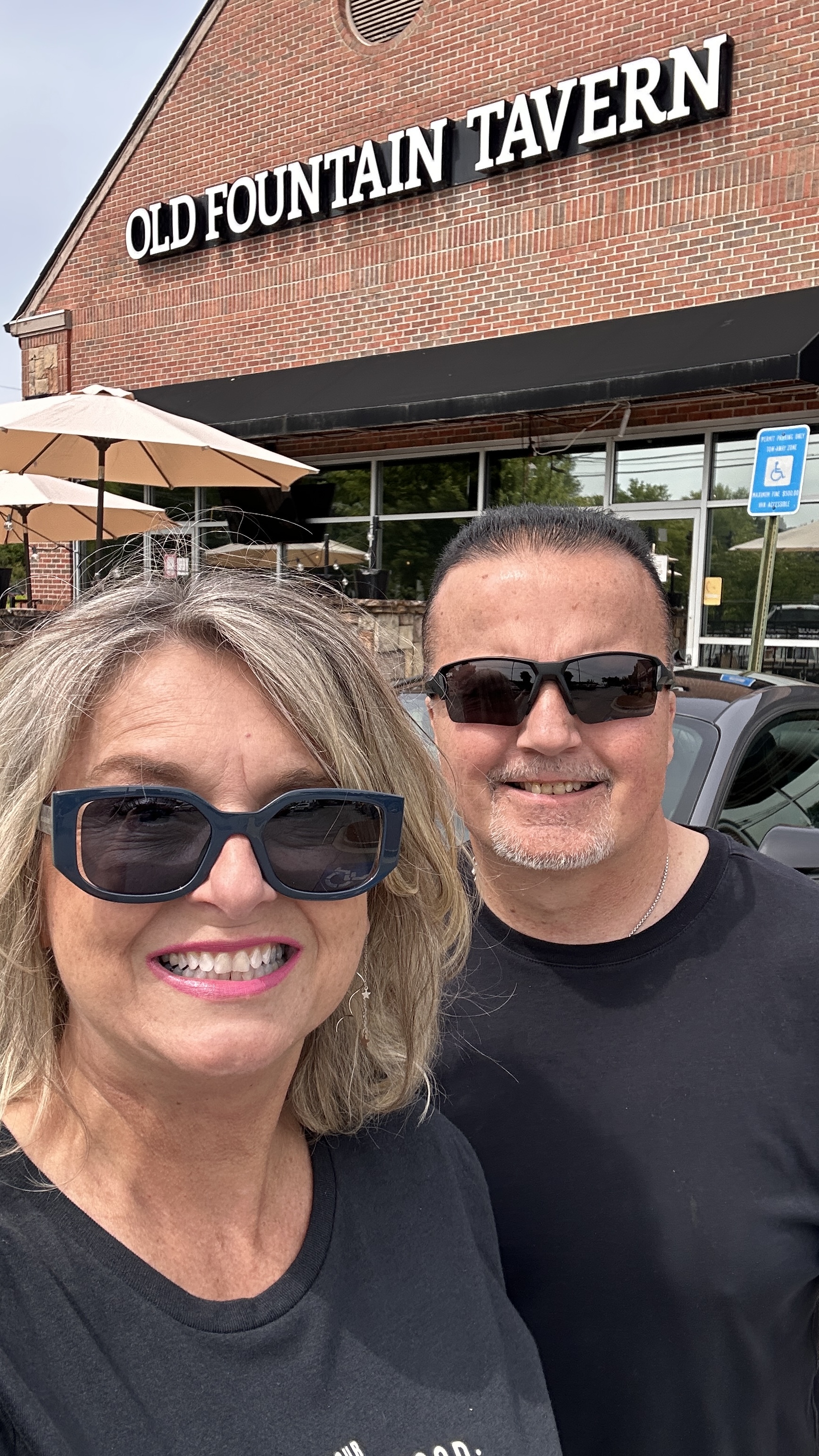Lisa and Tim at Old Fountain Tavern in Dacula Georgia