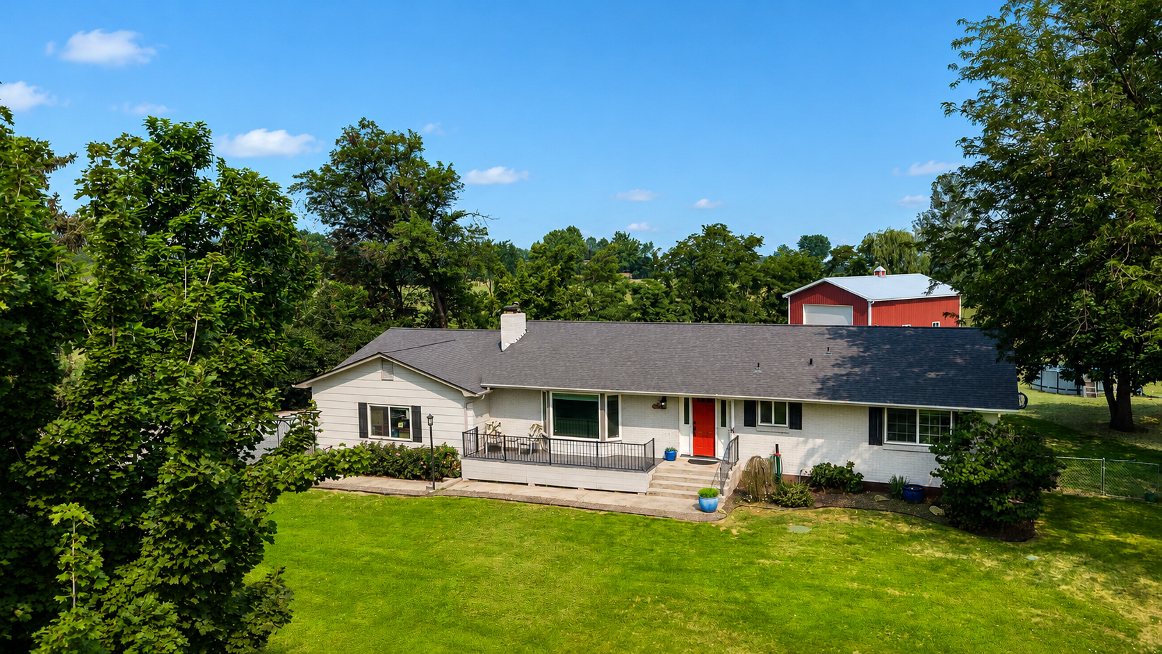 A single-family home with a small land plot in the Treasure Valley, Idaho