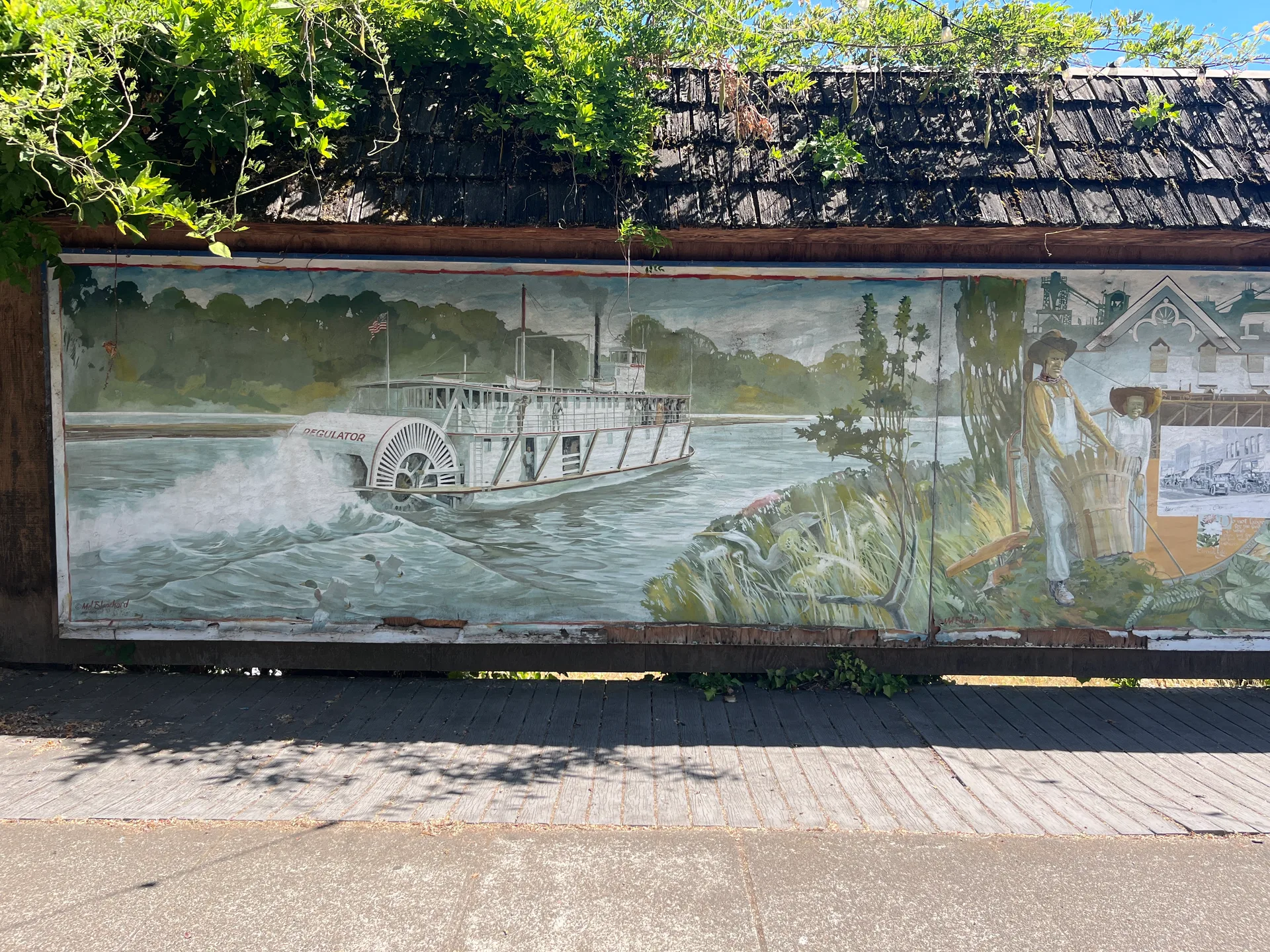 The Regulator mural in downtown Independence