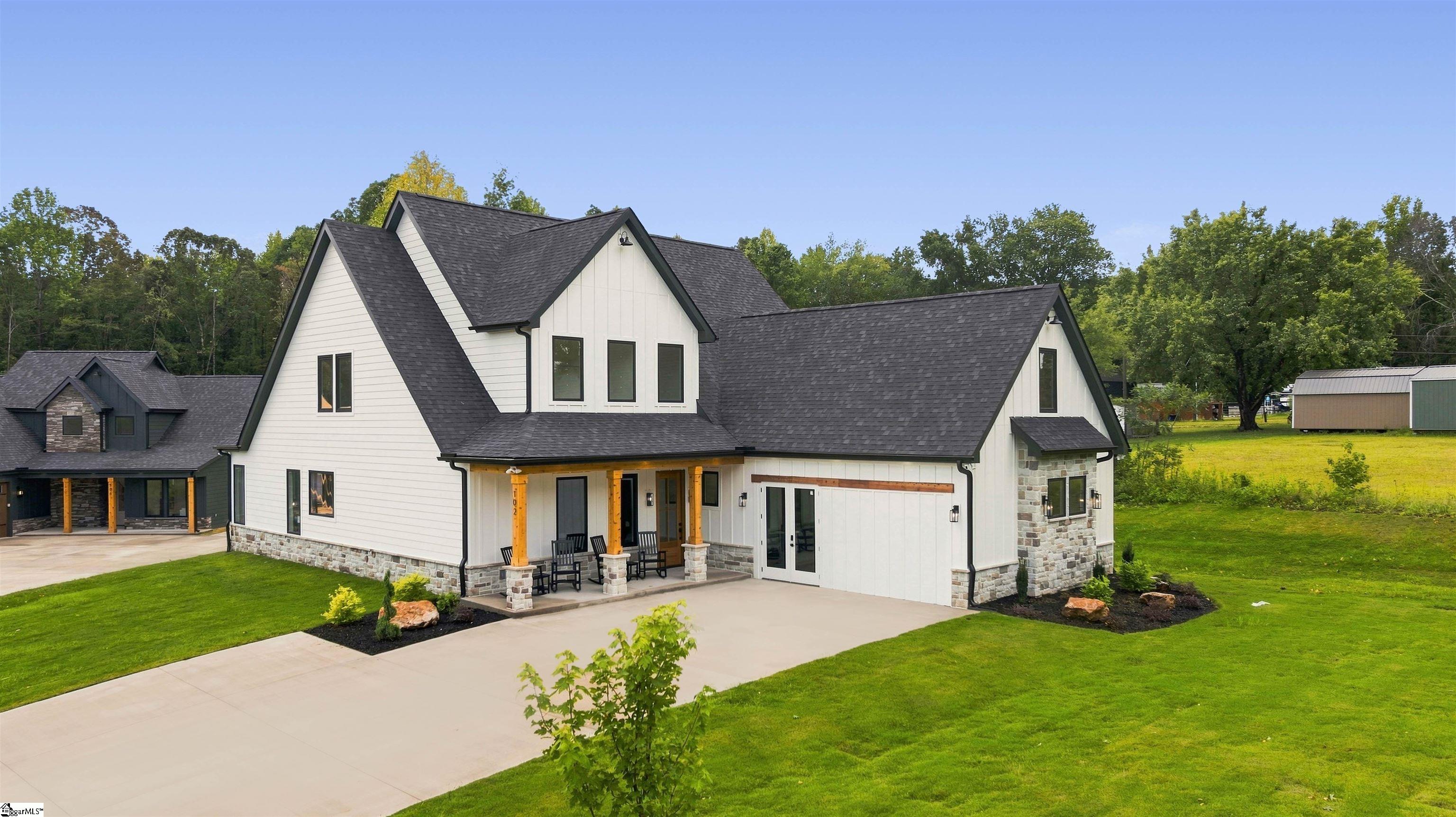 102 Joyful Ct home in Woodruff, SC 29388