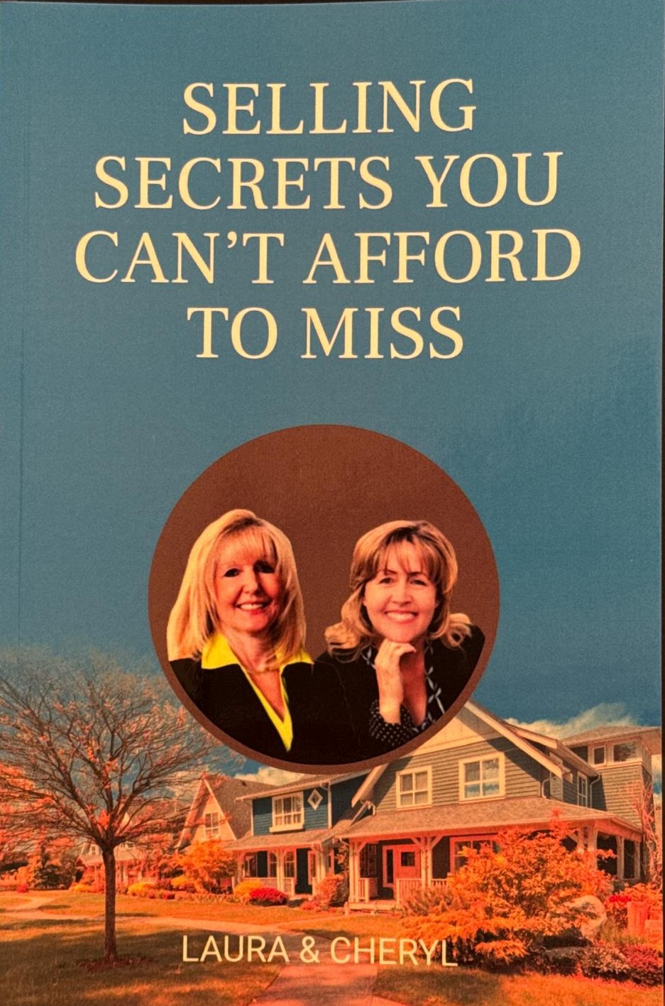 Cover of "Selling Secrets You Can't Afford to Miss"